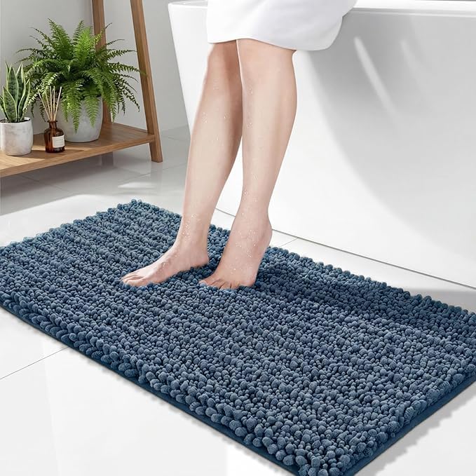 Disolla Small Bath Mat 17x24 Inch - Chenille Navy Blue Bathroom Rug, Extra Soft Absorbent Plush Shaggy Bathmat, Non-Slip Machine Washable Floor Mat for Shower, Tub and Sink