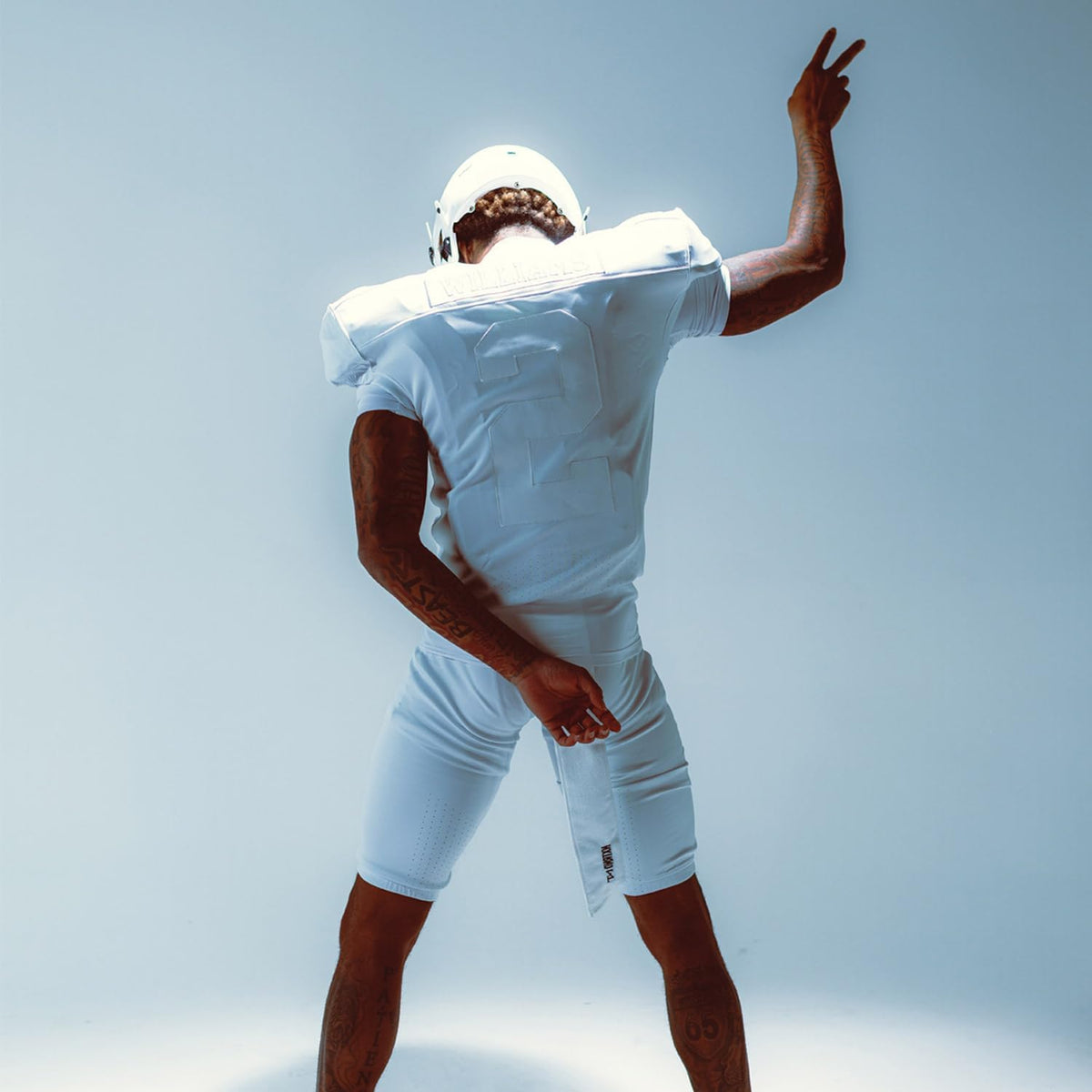 Nxtrnd Streamer Football Towel, Thin Sports Towel, Dries Hands & Football Accessories (White)
