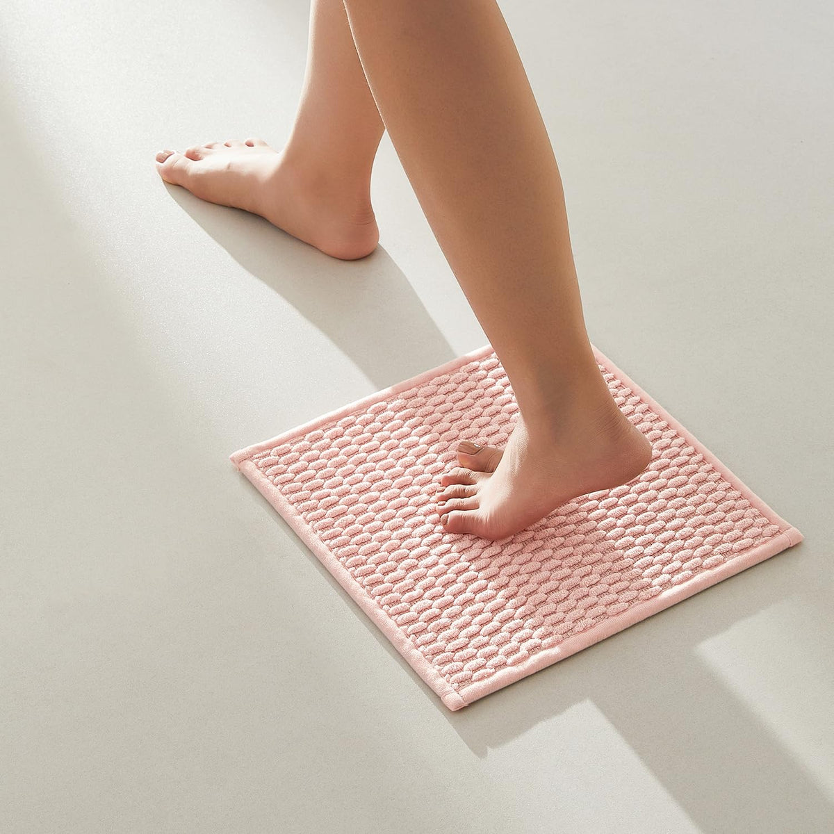 TYUU Bathroom Rugs Non Slip Washable, Super Absorbent Thin Bath Mat Small Quick Dry Low Pile Bathroom Rug, Dark Grey 16"x24"