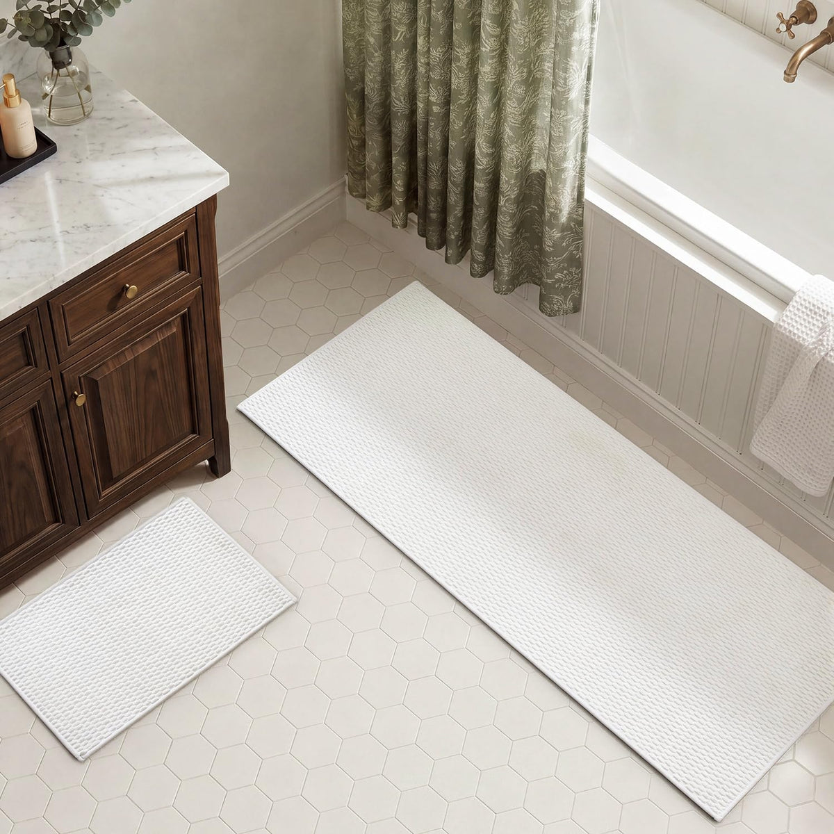 TYUU Bath Mat Set 2 Piece, Thin Bathroom Rugs Non Slip Washable Quick Dry