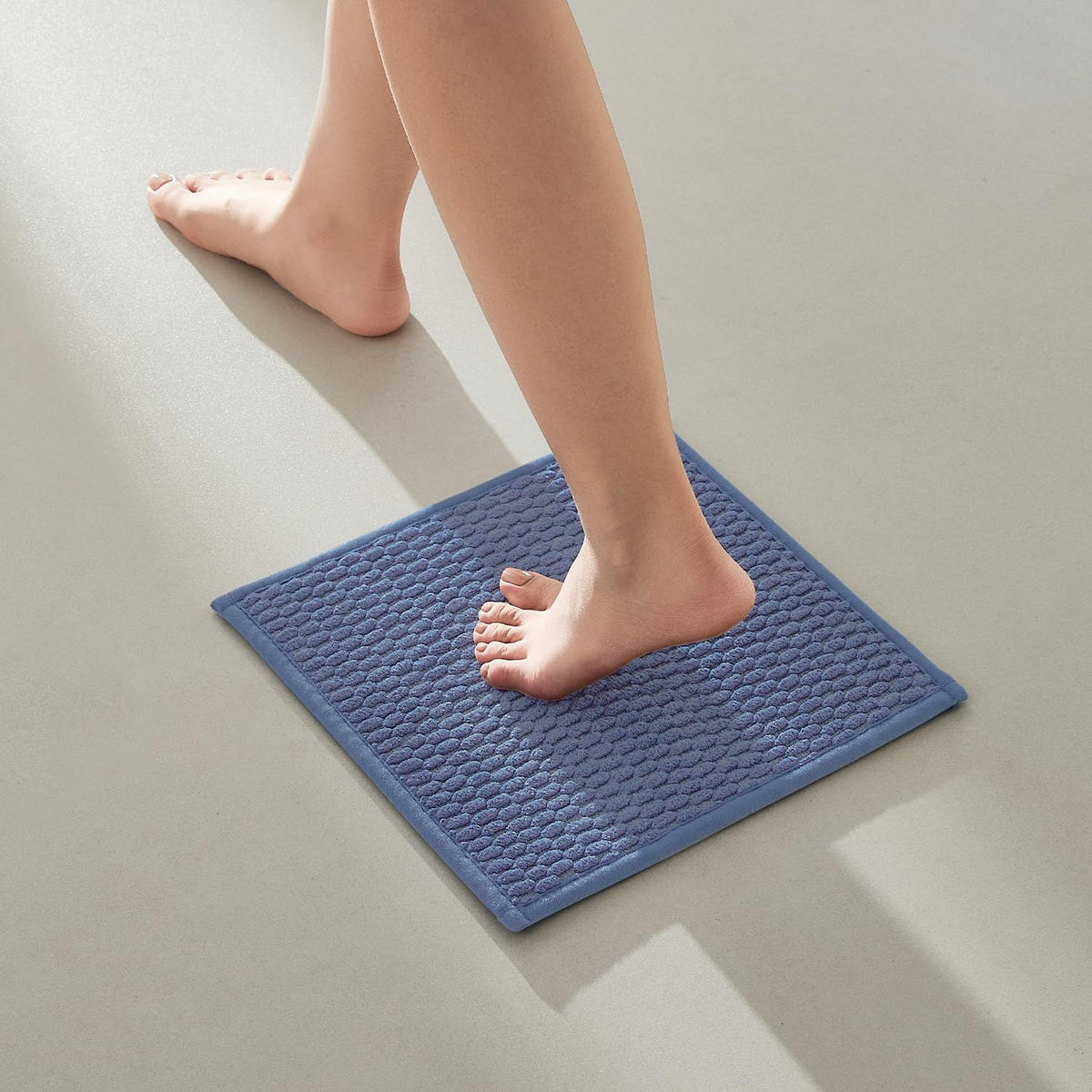 TYUU Bathroom Rugs Non Slip Washable, Super Absorbent Thin Bath Mat Small Quick Dry Low Pile Bathroom Rug, Dark Grey 16"x24"