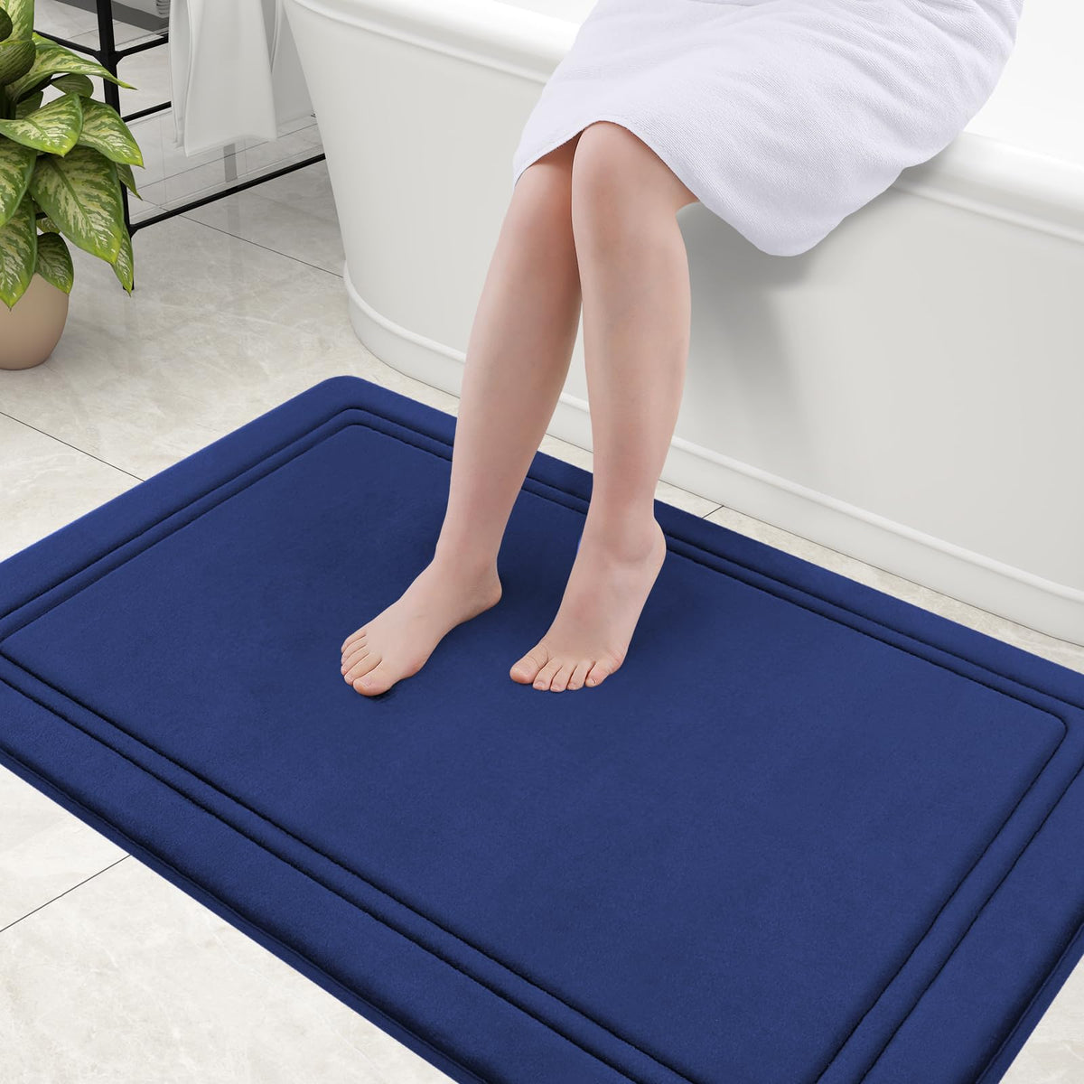 Grandaily Memory Foam Bath Mat Rug 30x20, Ultra Soft, Non-Slip and Absorbent Bathroom Rugs, Machine Wash Dry, Comfortable Bath Carpet for Bathroom Floor, Tub and Shower, Black
