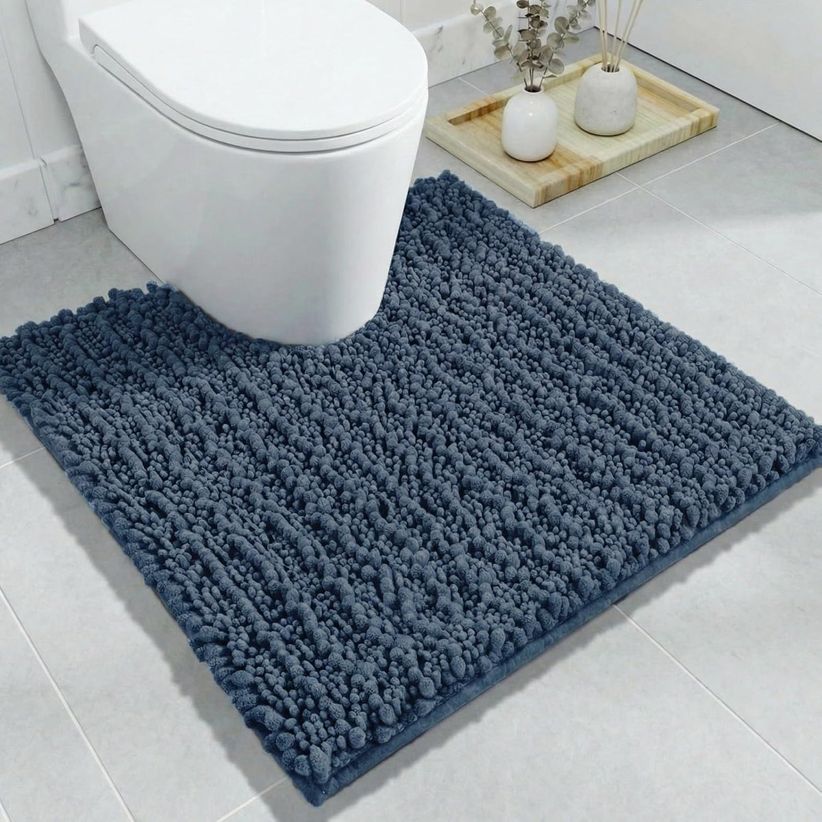 Disolla Small Bath Mat 17x24 Inch - Chenille Navy Blue Bathroom Rug, Extra Soft Absorbent Plush Shaggy Bathmat, Non-Slip Machine Washable Floor Mat for Shower, Tub and Sink