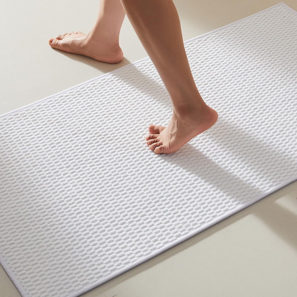 TYUU Bathroom Rugs Non Slip Washable, Super Absorbent Thin Bath Mat Small Quick Dry Low Pile Bathroom Rug, Dark Grey 16"x24"