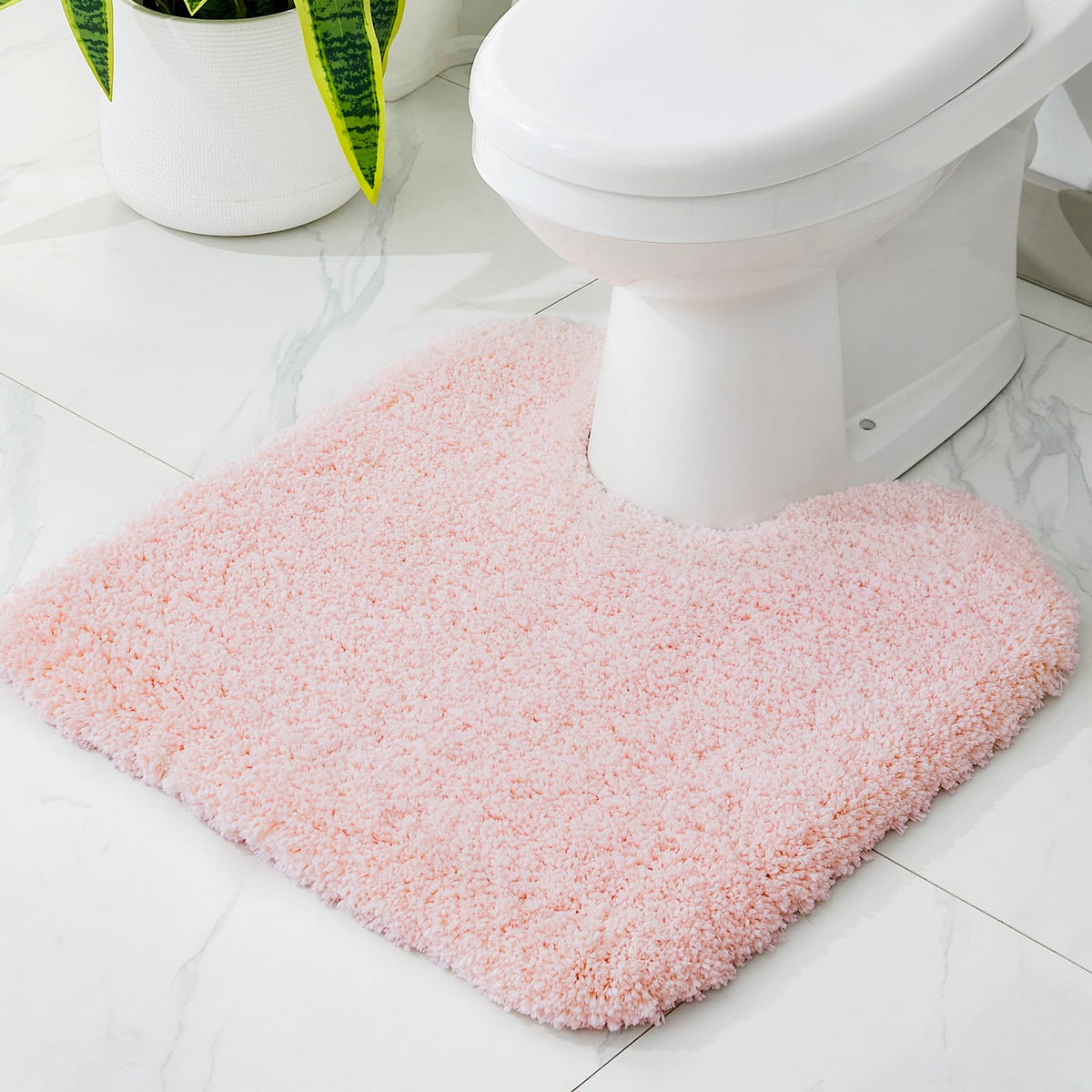 Disolla White Bathroom Rug 17x24 - Non-Slip Plush Small Bath Mat, Highly Absorbent & Ultra Soft Fluffy Floor Mat, Machine Washable for Shower and Tub
