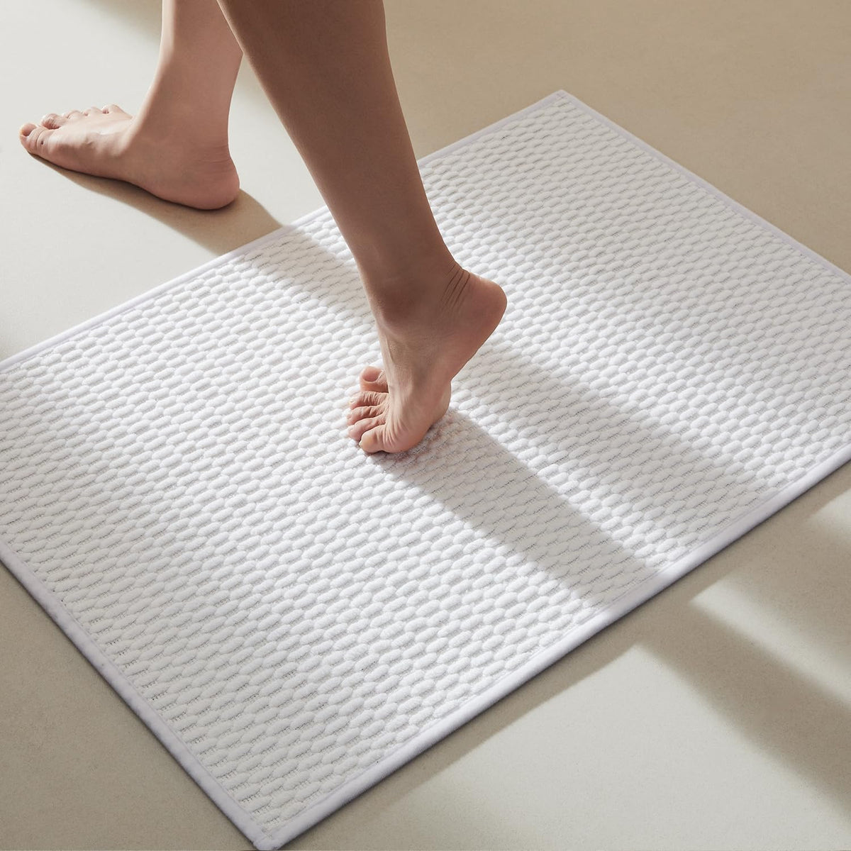 TYUU Bathroom Rugs Non Slip Washable, Super Absorbent Thin Bath Mat Small Quick Dry Low Pile Bathroom Rug, Dark Grey 16"x24"