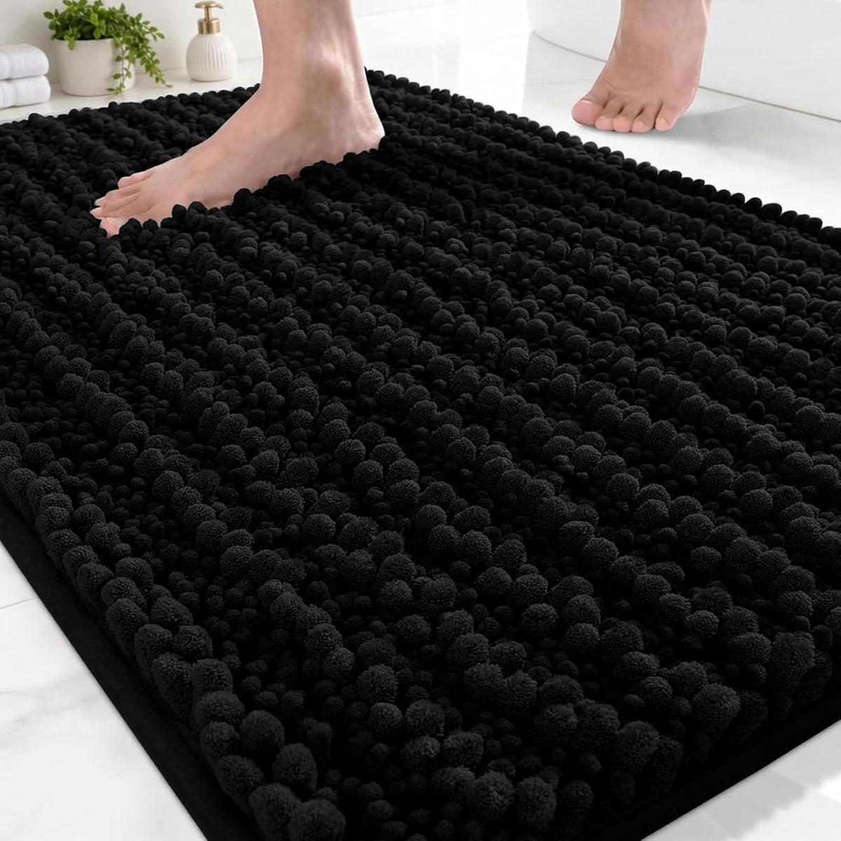 Disolla Navy Blue Bathroom Rug 20x32 Inch - Luxury Chenille Bath Mat, Thick Shaggy Plush Absorbent Rug, Non-Slip Machine Washable Mats for Bathroom Floor & Decor
