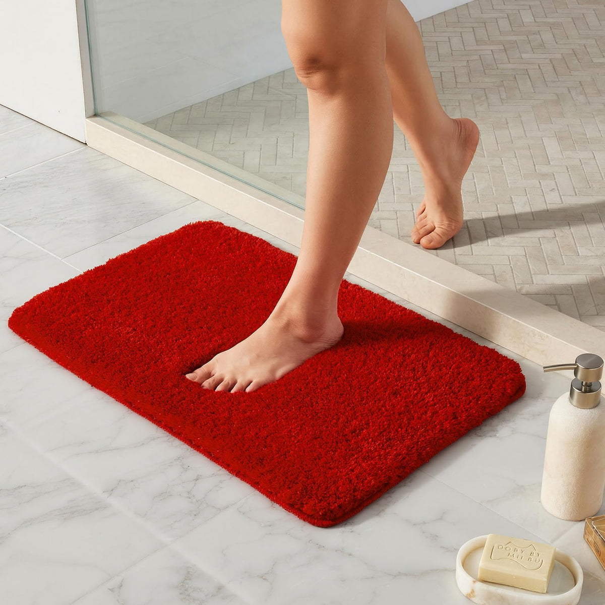 TYUU Navy Blue Bathroom Rugs, Ultra Soft Bath Rugs Non Slip Washable, Super Absorbent Quick Dry Small Bath Mat with Rubber Backing for Bathroom Floor, Shower, or Sink, Navy Blue 16" x 24"