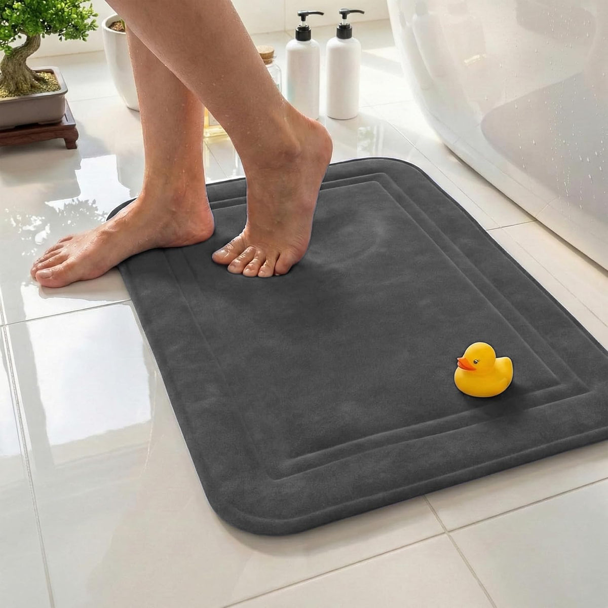 ITSOFT Memory Foam Bath Mat 31x20, Non Slip, Machine Washable, Quick Dry & Absorbent Rugs, Bath Mats for Bathroom Floor, Tub & Shower, Bathroom Rug, Sage Green