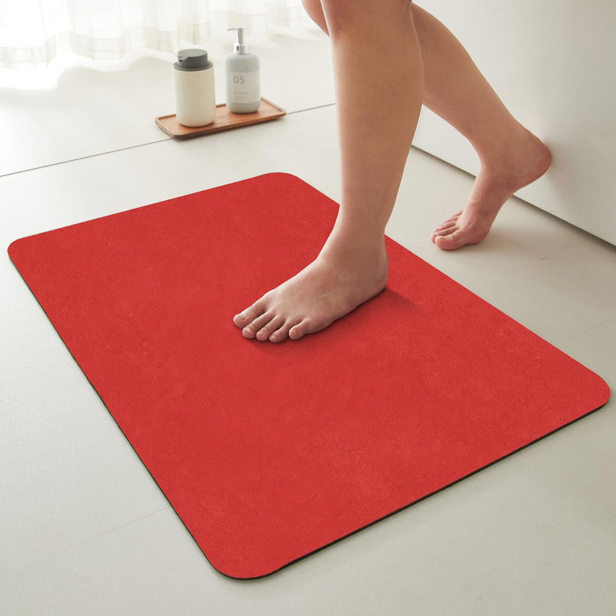 TYUU Thin Bath Mat, Small Bathroom Rugs Non Slip Washable, 16x24 Dark Grey