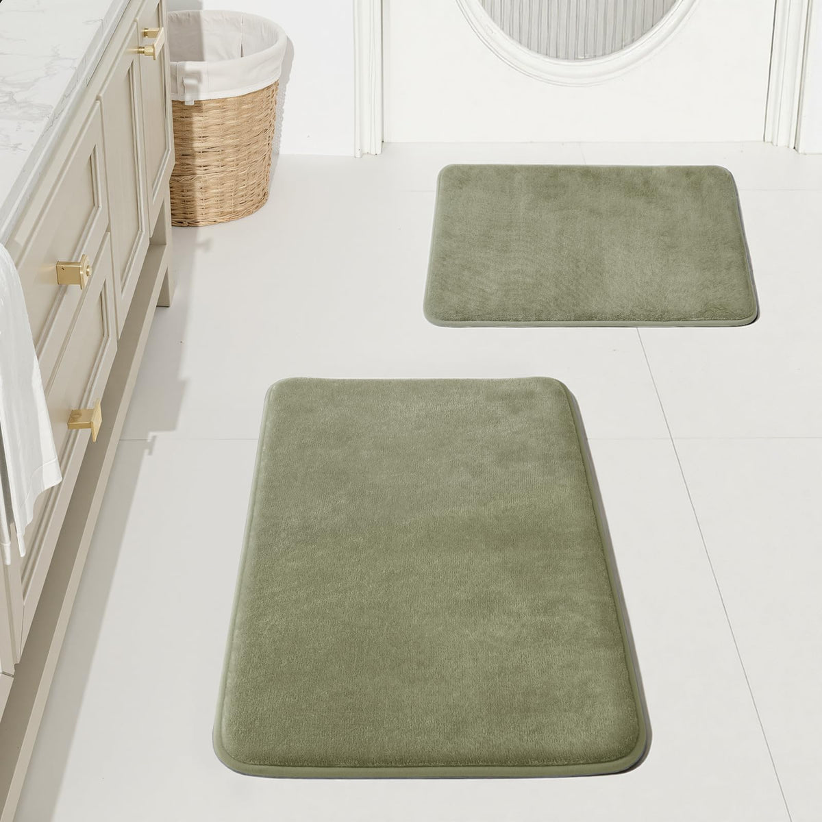 HUXMEYSON Bathroom Rugs Sets 3 Piece, Non-Slip & Quick Dry Bath Mat Set, Ultra Soft Velvet Bath Rugs for Bathroom, Toilet and Shower Floor, Grey
