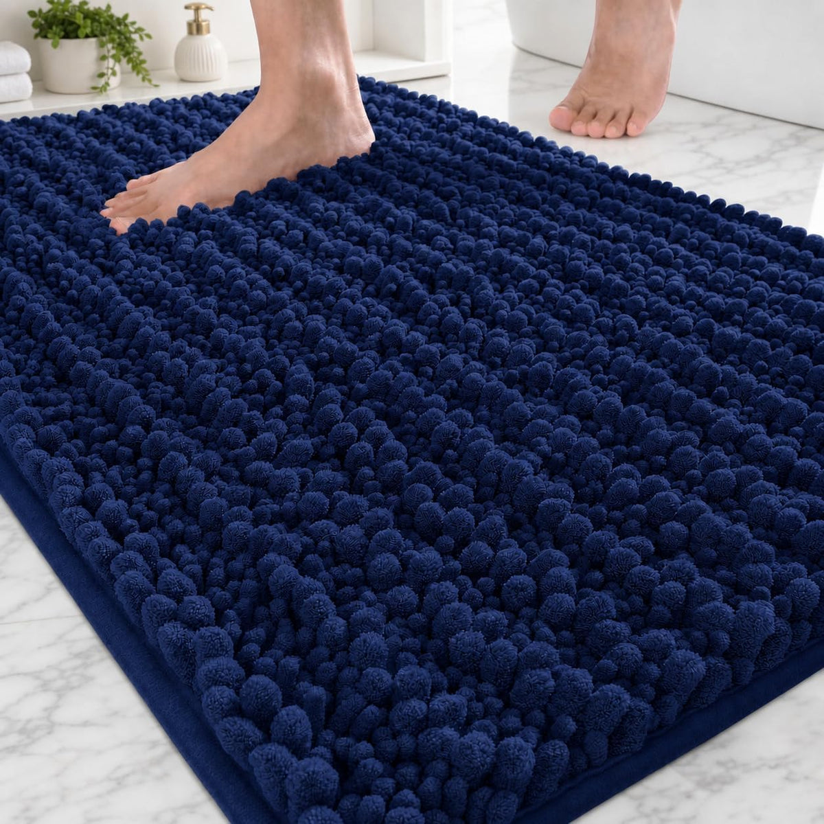 Disolla Small Bath Mat 17x24 Inch - Chenille Navy Blue Bathroom Rug, Extra Soft Absorbent Plush Shaggy Bathmat, Non-Slip Machine Washable Floor Mat for Shower, Tub and Sink