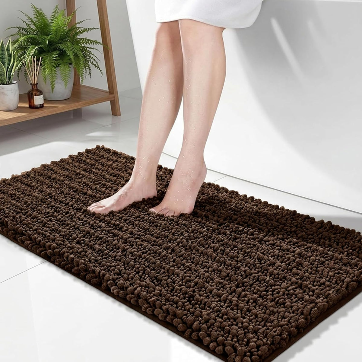 Disolla Navy Blue Bathroom Rug 20x32 Inch - Luxury Chenille Bath Mat, Thick Shaggy Plush Absorbent Rug, Non-Slip Machine Washable Mats for Bathroom Floor & Decor