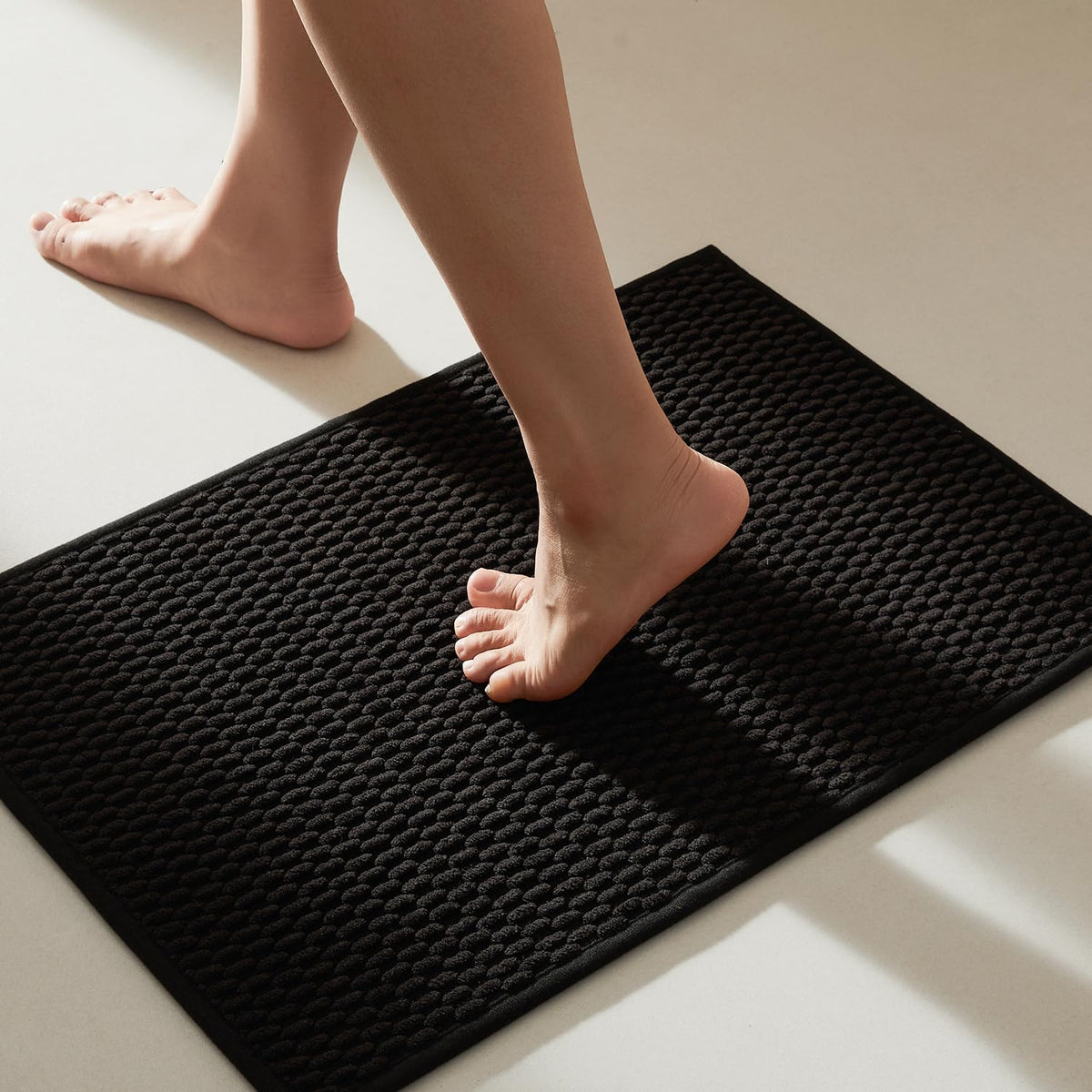TYUU Bathroom Rugs Non Slip Washable, Super Absorbent Thin Bath Mat Small Quick Dry Low Pile Bathroom Rug, Dark Grey 16"x24"