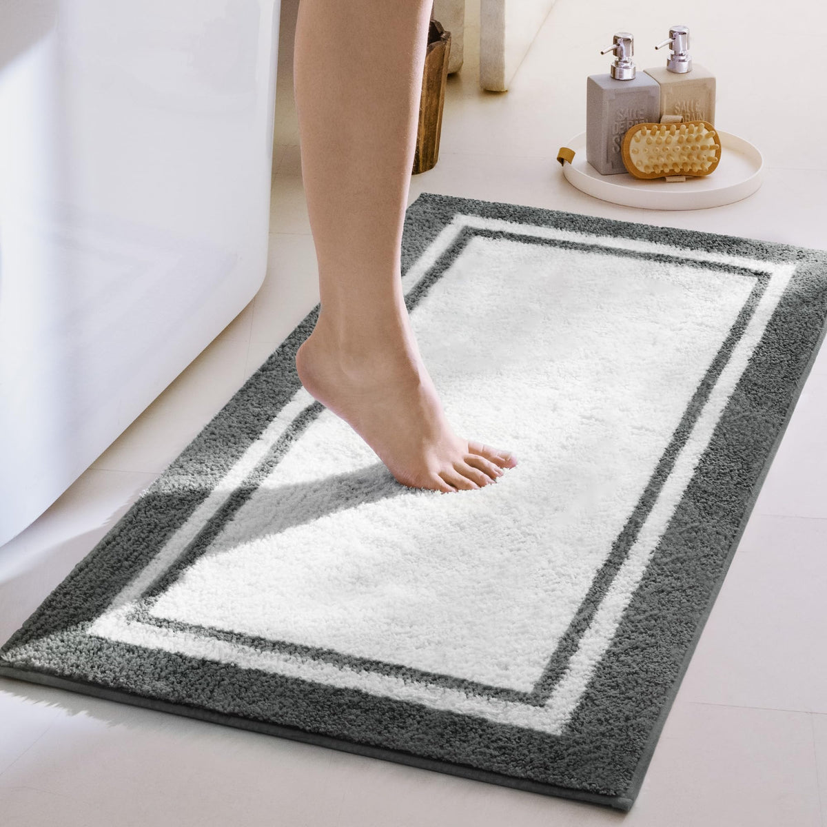 GRANNY SAYS Gray Bathroom Rug 20" x 30", Non-Slip Microfiber Bath Mat