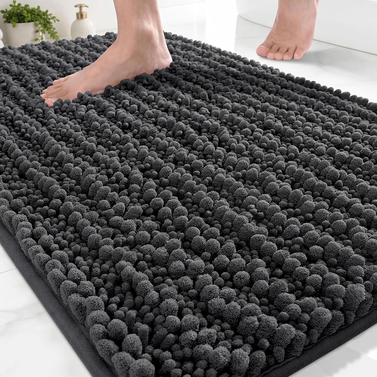 Disolla Navy Blue Bathroom Rug 20x32 Inch - Luxury Chenille Bath Mat, Thick Shaggy Plush Absorbent Rug, Non-Slip Machine Washable Mats for Bathroom Floor & Decor