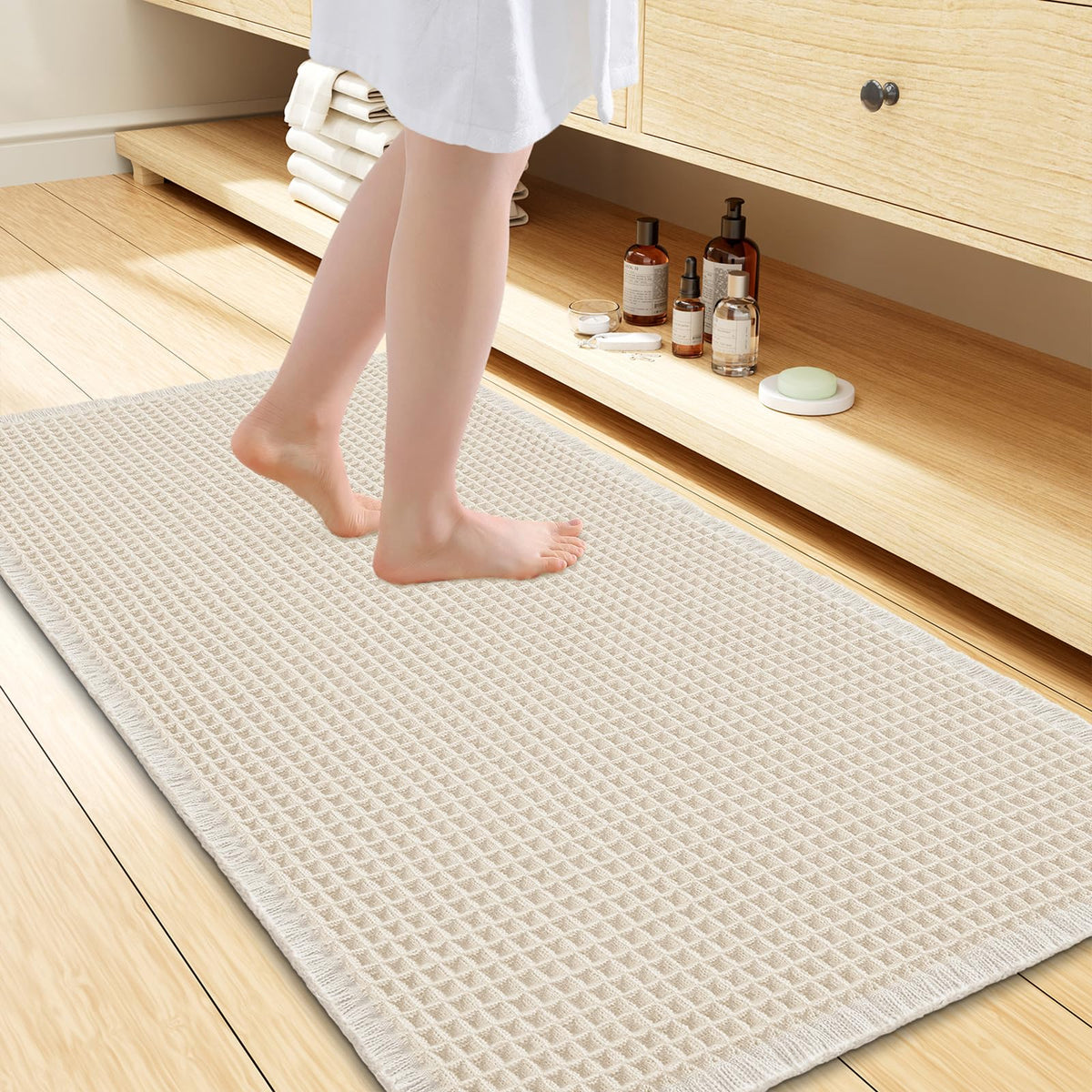 Smiry Waffle Bath Mat 30X20, Extra Soft Absorbent Bathroom Rugs, Brown