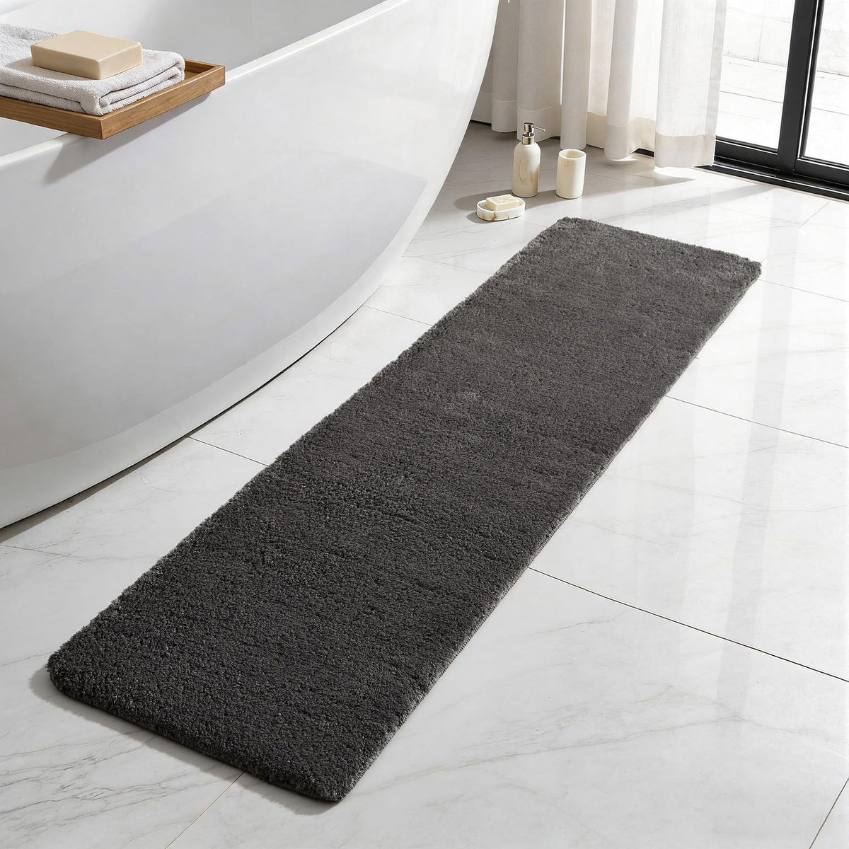 TYUU Navy Blue Bathroom Rugs, Ultra Soft Bath Rugs Non Slip Washable, Super Absorbent Quick Dry Small Bath Mat with Rubber Backing for Bathroom Floor, Shower, or Sink, Navy Blue 16" x 24"
