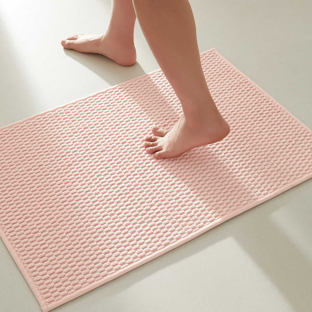 TYUU Bathroom Rugs Non Slip Washable, Super Absorbent Thin Bath Mat Small Quick Dry Low Pile Bathroom Rug, Dark Grey 16"x24"