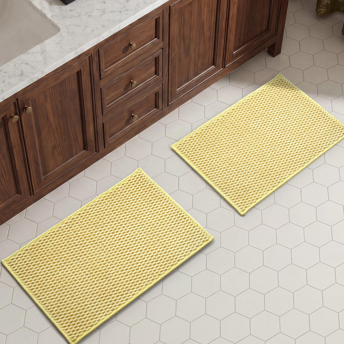 TYUU Bath Mat Set 2 Piece, Thin Bathroom Rugs Non Slip Washable Quick Dry