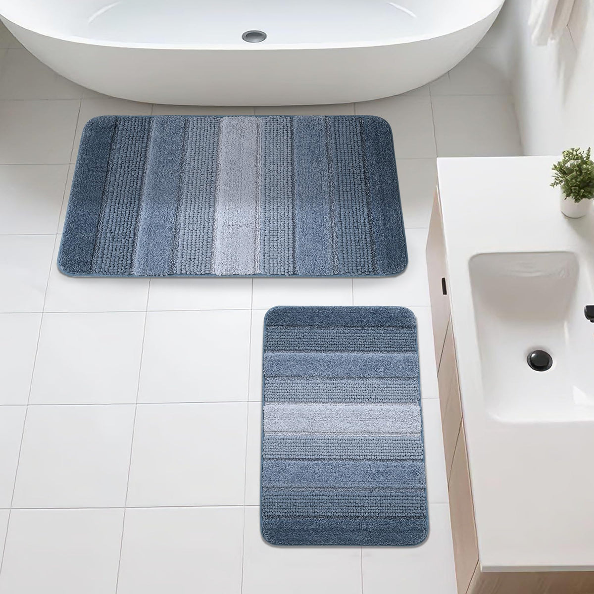 Kmson Ombre Bath Mat for Bathroom, Non Slip Ultra Soft and Thick Water Absorbent Bath Carpet, Machine Washable & Quick Dry Bathroom Rug, for Bedroom Door Living Room Green 17" x 24"