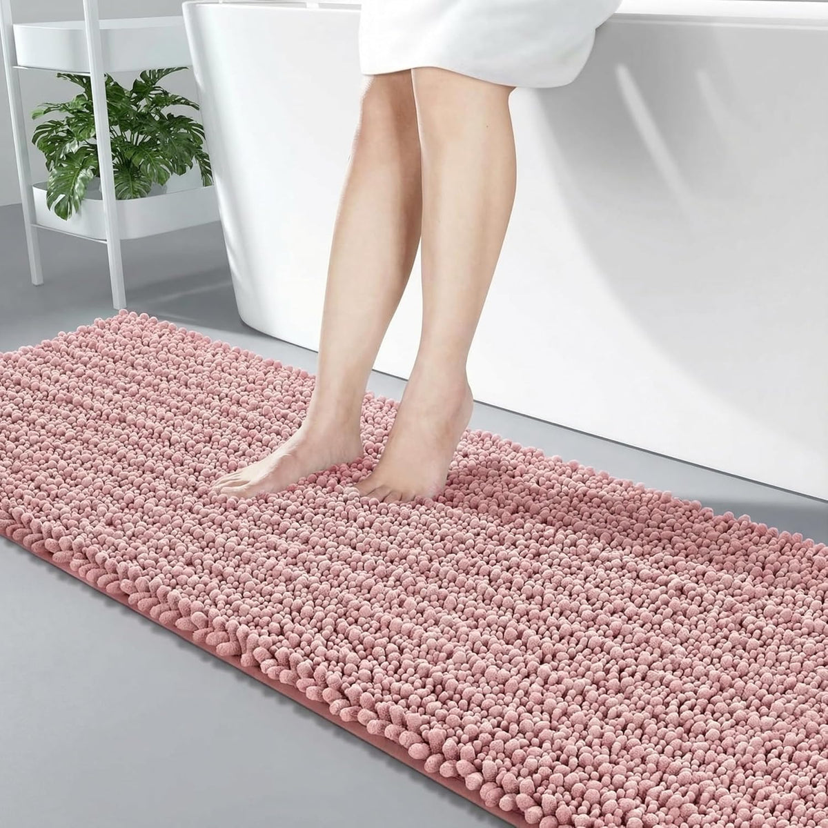 Disolla Navy Blue Bathroom Rug 20x32 Inch - Luxury Chenille Bath Mat, Thick Shaggy Plush Absorbent Rug, Non-Slip Machine Washable Mats for Bathroom Floor & Decor
