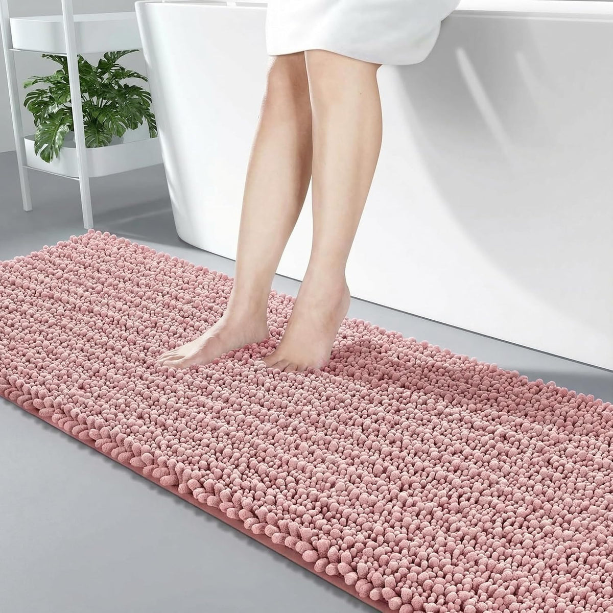 Disolla Navy Blue Bathroom Rug 20x32 Inch - Luxury Chenille Bath Mat, Thick Shaggy Plush Absorbent Rug, Non-Slip Machine Washable Mats for Bathroom Floor & Decor