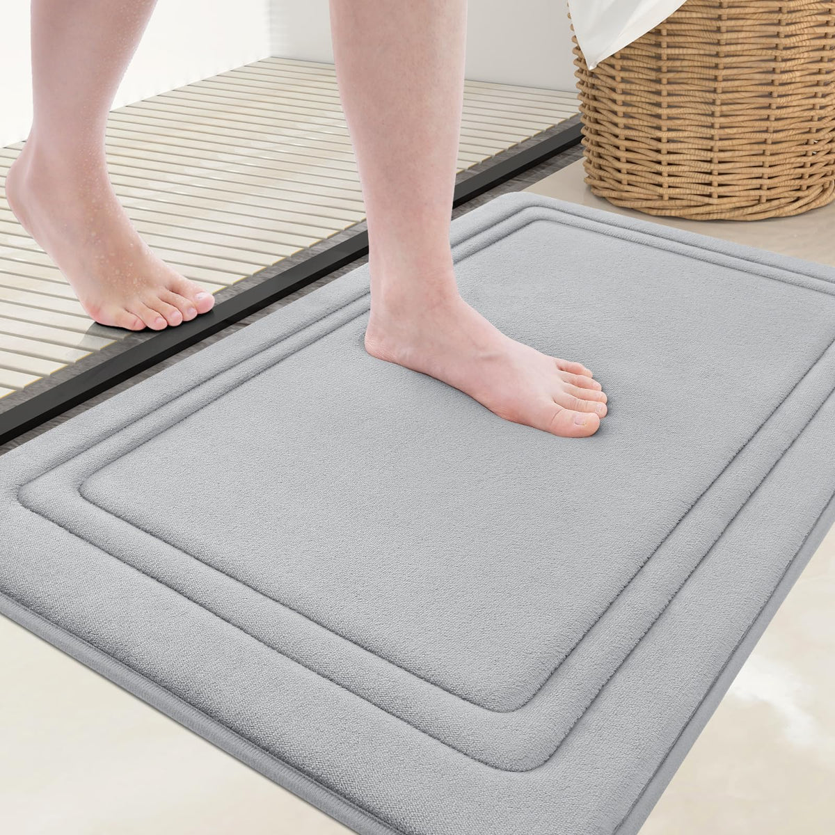 Grandaily Memory Foam Bath Mat Rug 30x20, Ultra Soft, Non-Slip and Absorbent Bathroom Rugs, Machine Wash Dry, Comfortable Bath Carpet for Bathroom Floor, Tub and Shower, Black