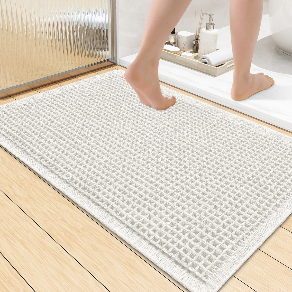 Smiry Waffle Bath Mat 30X20, Extra Soft Absorbent Bathroom Rugs, Brown