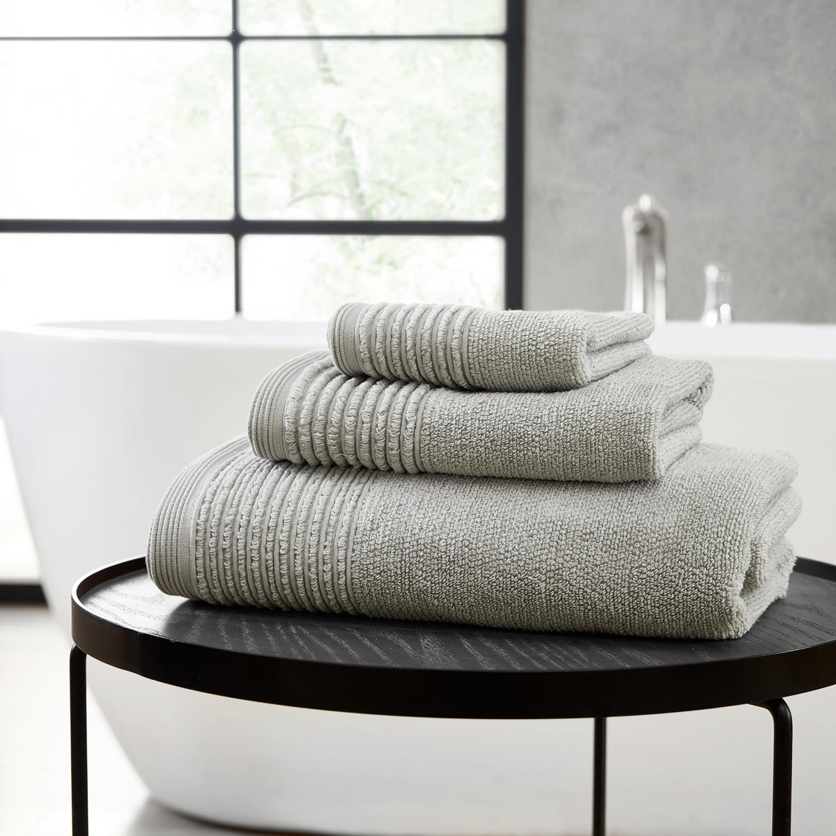 Vera Wang - Bath Towels, Plush Cotton Bathroom Towels with Zero Twist Design, Highly Absorbent & Low-Lint, Set of 6 (Sculpted Pleat White)