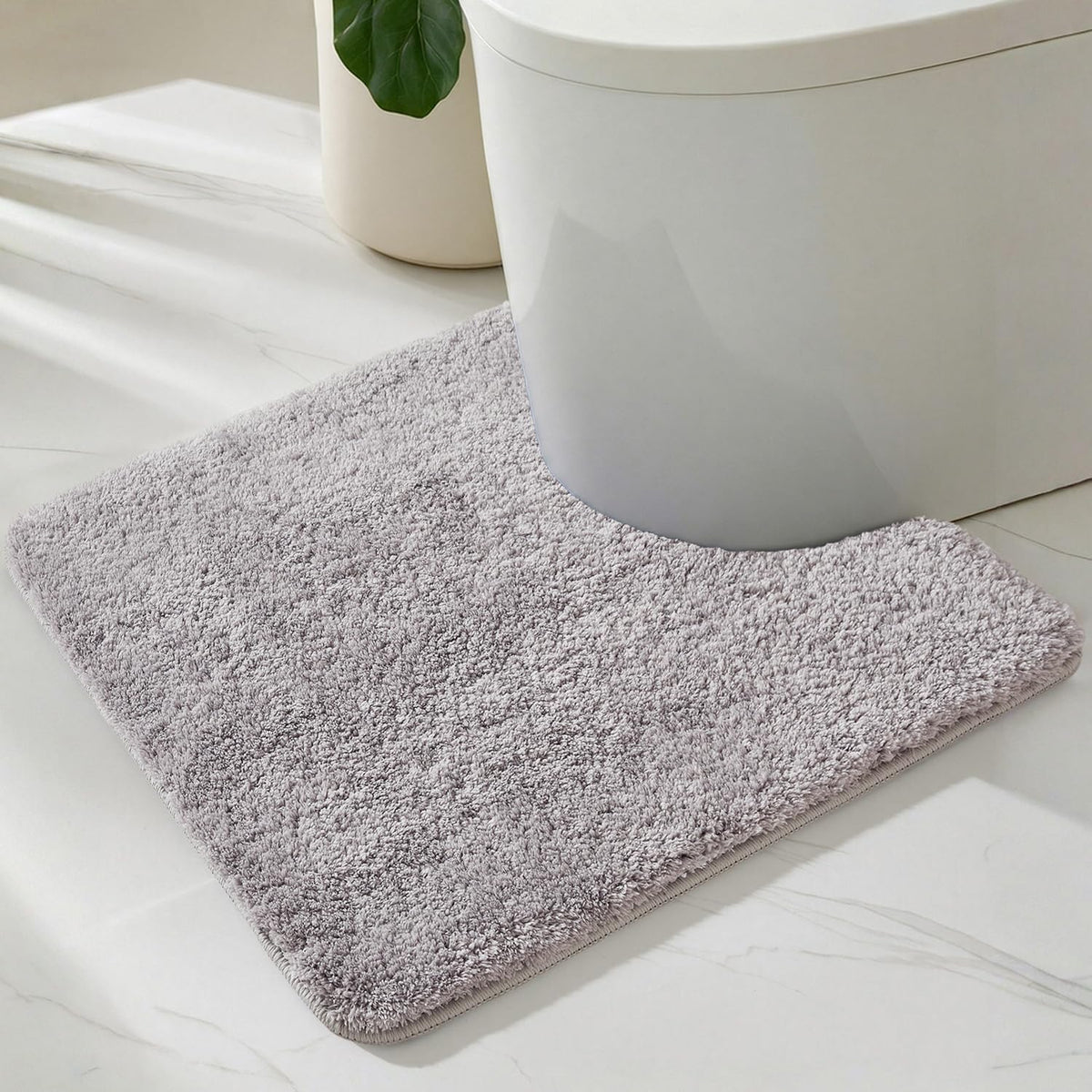 TYUU Navy Blue Bathroom Rugs, Ultra Soft Bath Rugs Non Slip Washable, Super Absorbent Quick Dry Small Bath Mat with Rubber Backing for Bathroom Floor, Shower, or Sink, Navy Blue 16" x 24"
