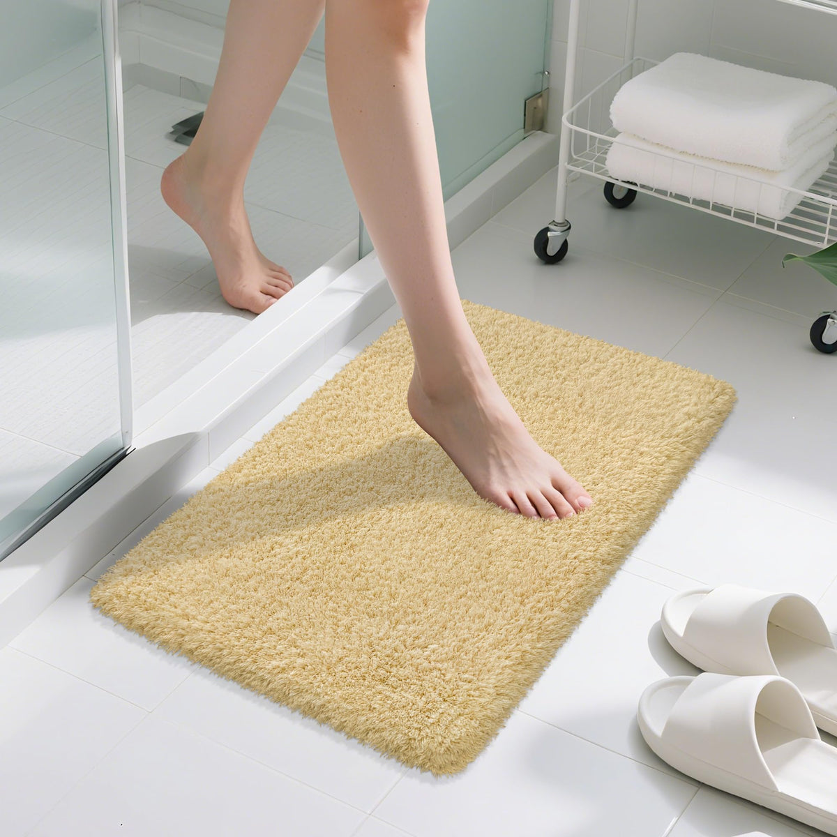 White Bathroom Rugs Non Slip 24"x16",Absorbent Bath Mat Quick Dry