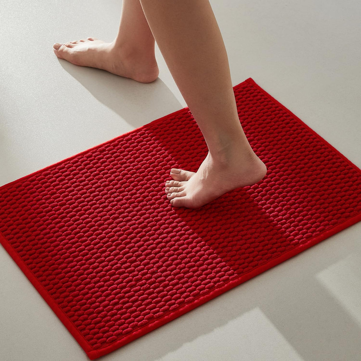 TYUU Bathroom Rugs Non Slip Washable, Super Absorbent Thin Bath Mat Small Quick Dry Low Pile Bathroom Rug, Dark Grey 16"x24"