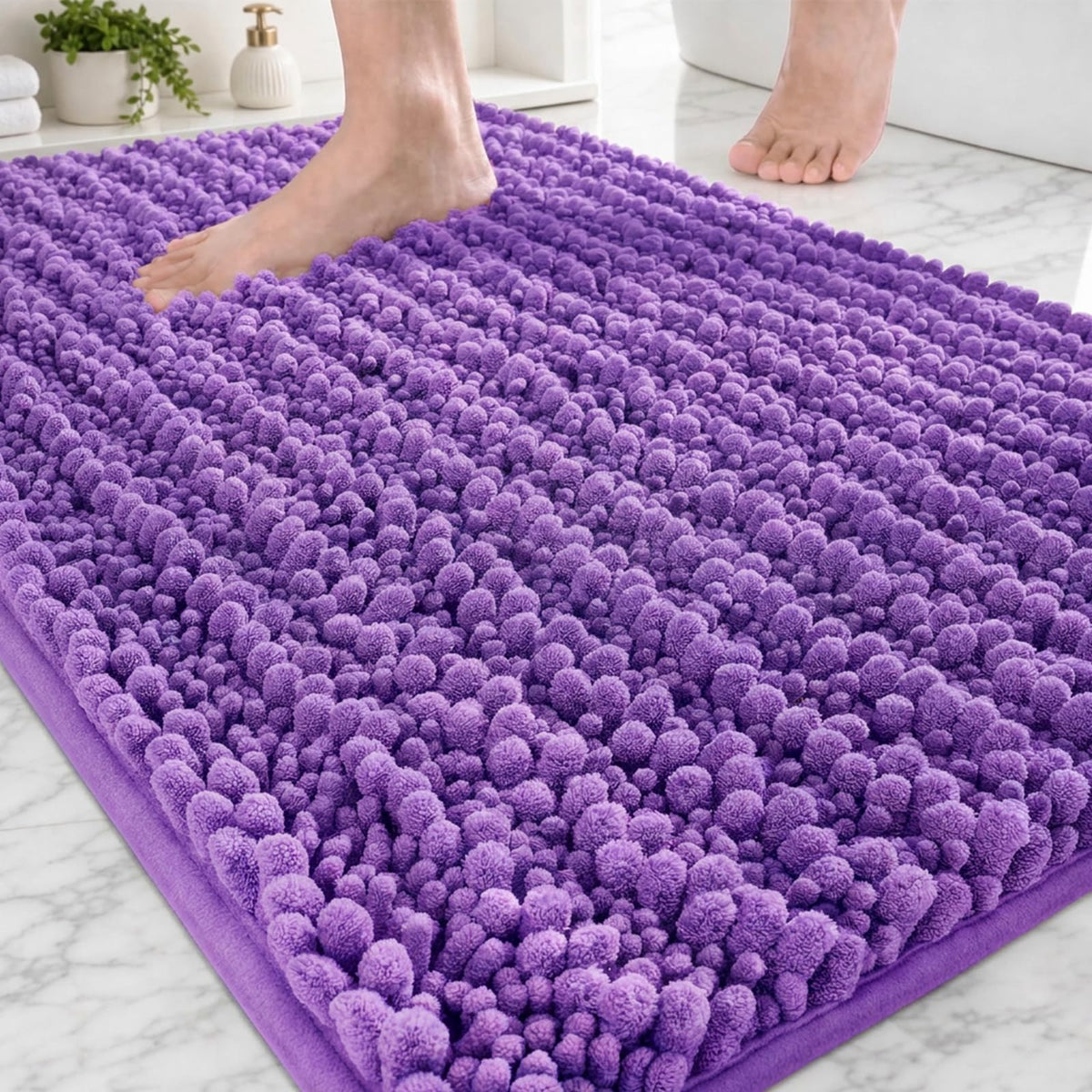 Disolla Small Bath Mat 17x24 Inch - Chenille Navy Blue Bathroom Rug, Extra Soft Absorbent Plush Shaggy Bathmat, Non-Slip Machine Washable Floor Mat for Shower, Tub and Sink