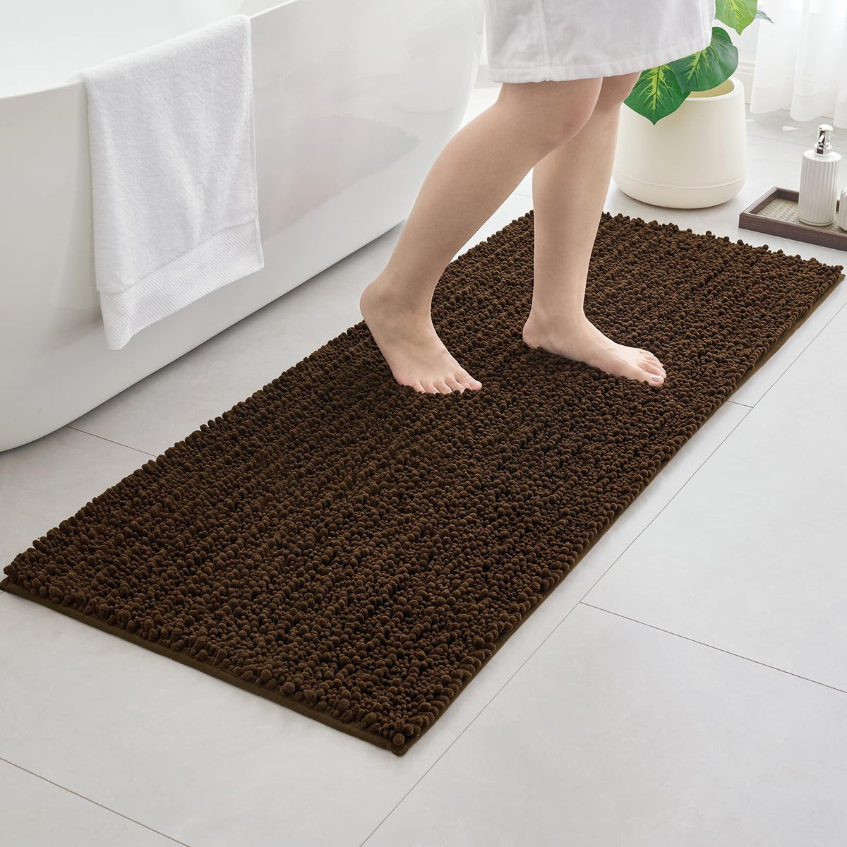 ILANGO Bathroom Rugs Dark Grey 32x20,Extra Soft Absorbent Chenille Bath Rugs,Thick Non-Slip Shaggy Bath Mat,Machine Washable Quick Dry Bath Mats for Bathroom Floor, Tub, Shower Accessories