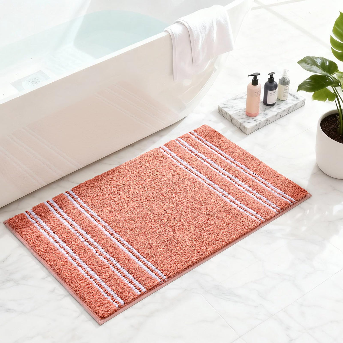 Kmson Ombre Bath Mat for Bathroom, Non Slip Ultra Soft and Thick Water Absorbent Bath Carpet, Machine Washable & Quick Dry Bathroom Rug, for Bedroom Door Living Room Green 17" x 24"