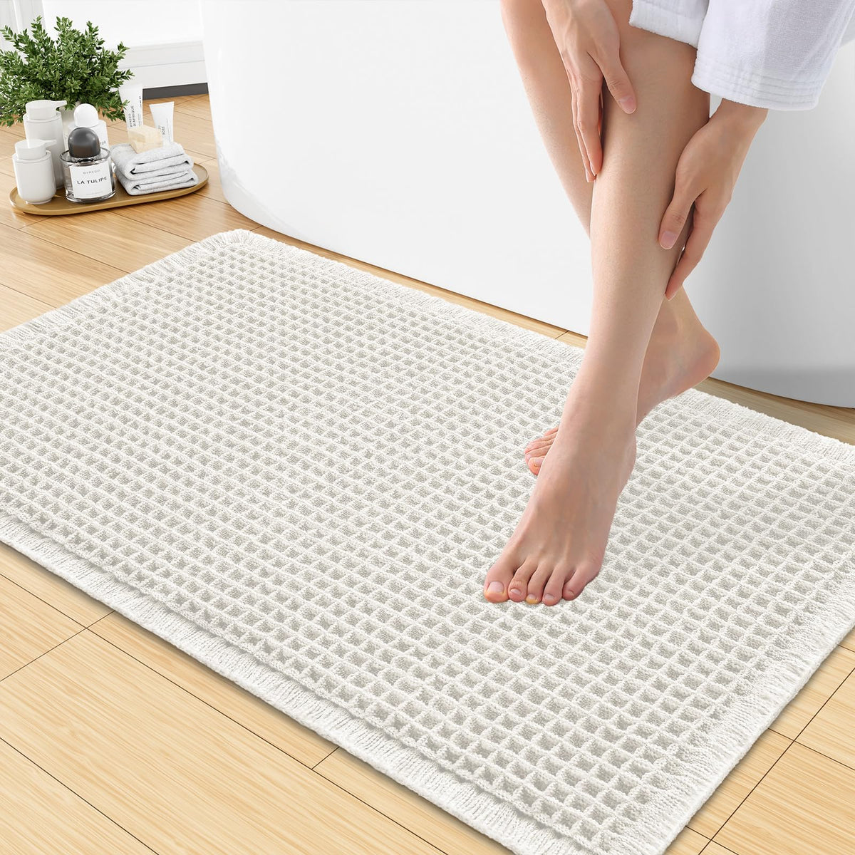 Smiry Waffle Bath Mat 30X20, Extra Soft Absorbent Bathroom Rugs, Brown