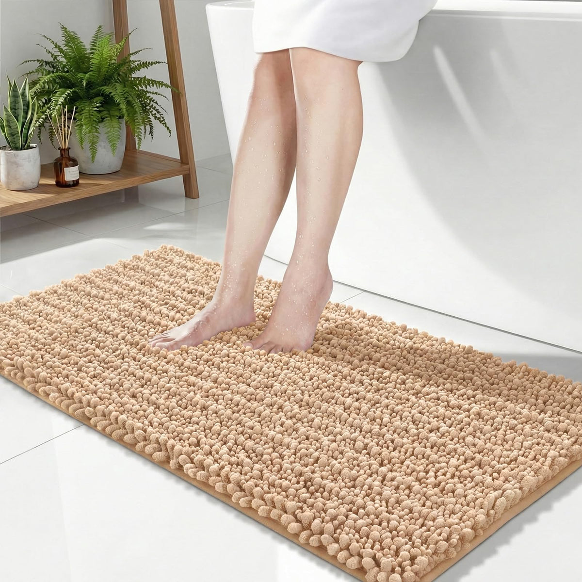 Disolla Small Bath Mat 17x24 Inch - Chenille Navy Blue Bathroom Rug, Extra Soft Absorbent Plush Shaggy Bathmat, Non-Slip Machine Washable Floor Mat for Shower, Tub and Sink