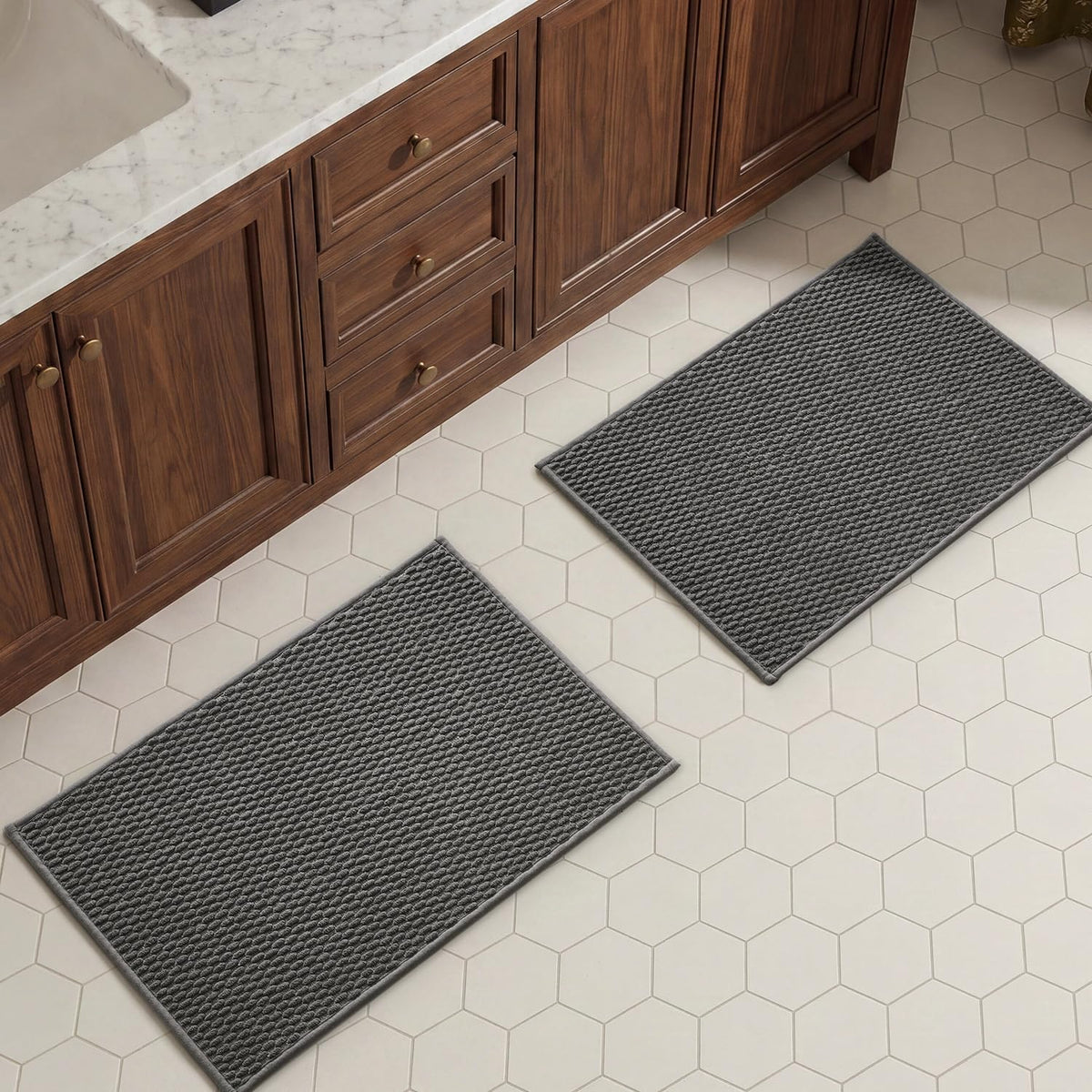 TYUU Bath Mat Set 2 Piece, Thin Bathroom Rugs Non Slip Washable Quick Dry