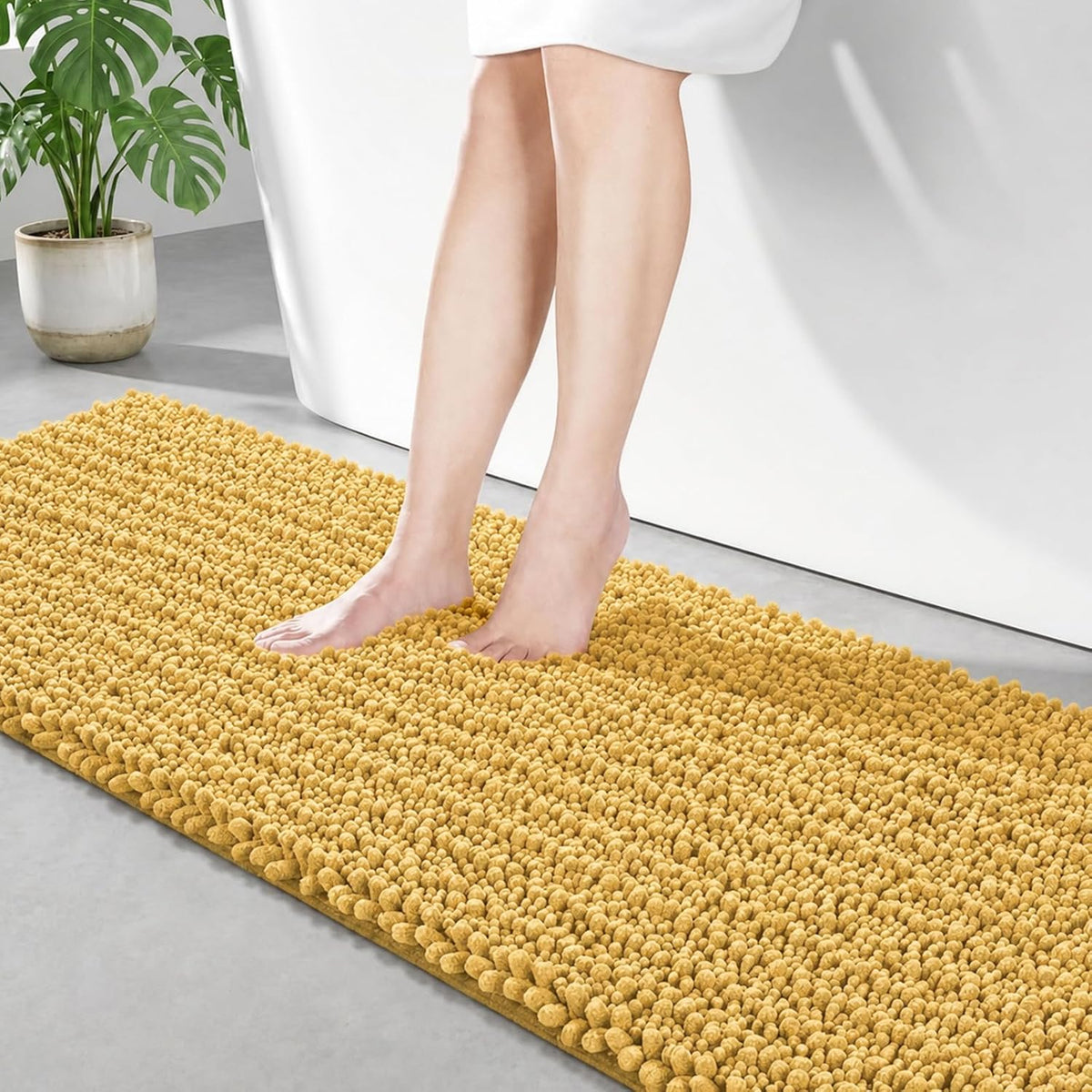 Disolla Navy Blue Bathroom Rug 20x32 Inch - Luxury Chenille Bath Mat, Thick Shaggy Plush Absorbent Rug, Non-Slip Machine Washable Mats for Bathroom Floor & Decor