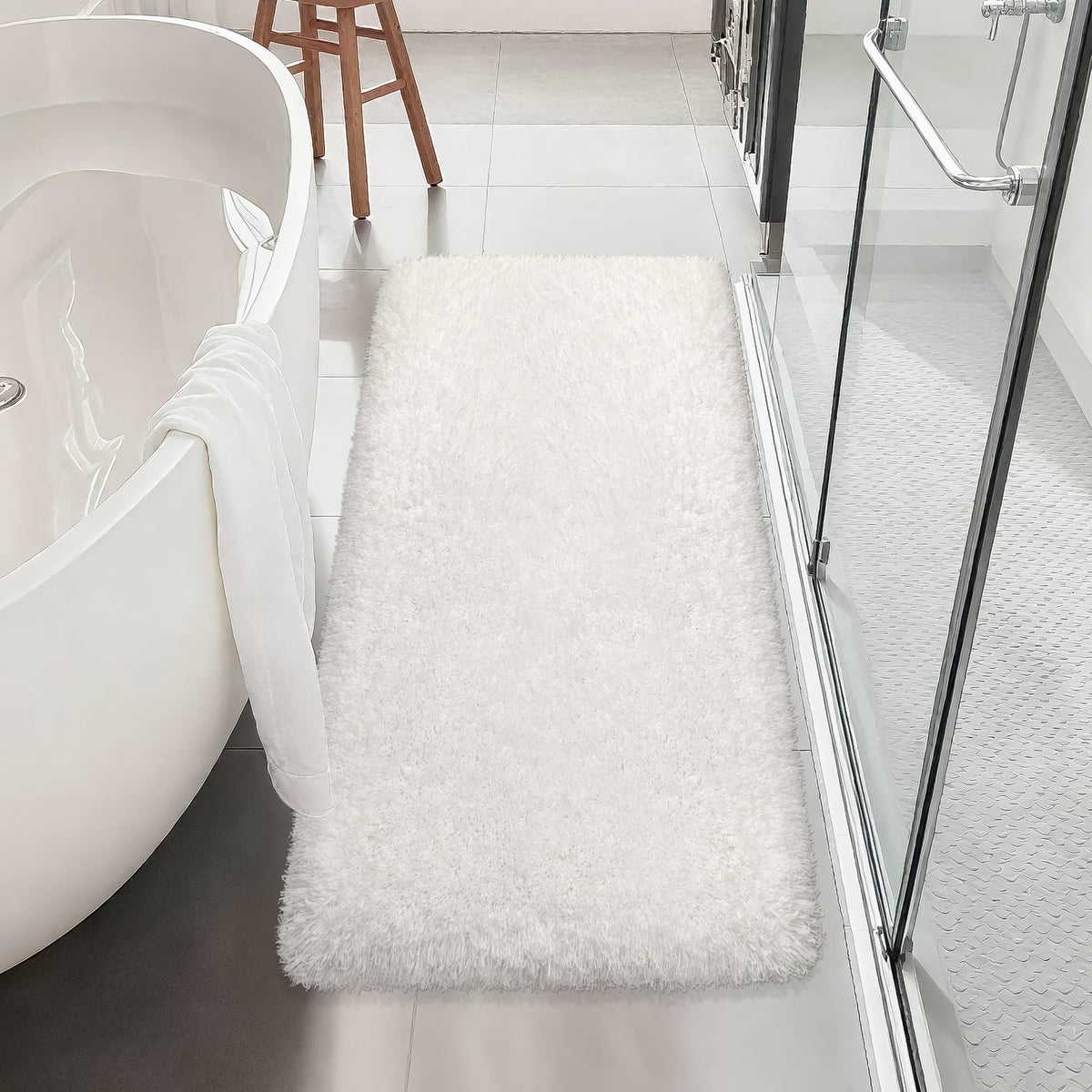 White Bathroom Rugs Non Slip 24"x16",Absorbent Bath Mat Quick Dry
