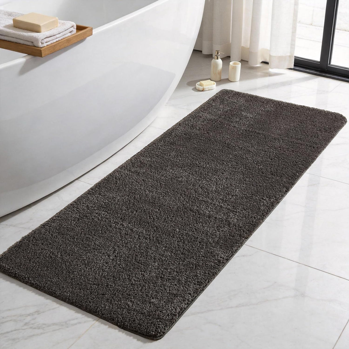 TYUU Navy Blue Bathroom Rugs, Ultra Soft Bath Rugs Non Slip Washable, Super Absorbent Quick Dry Small Bath Mat with Rubber Backing for Bathroom Floor, Shower, or Sink, Navy Blue 16" x 24"