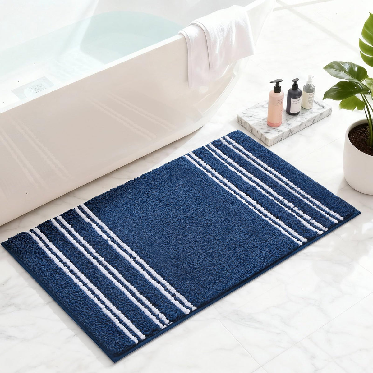Kmson Ombre Bath Mat for Bathroom, Non Slip Ultra Soft and Thick Water Absorbent Bath Carpet, Machine Washable & Quick Dry Bathroom Rug, for Bedroom Door Living Room Green 17" x 24"