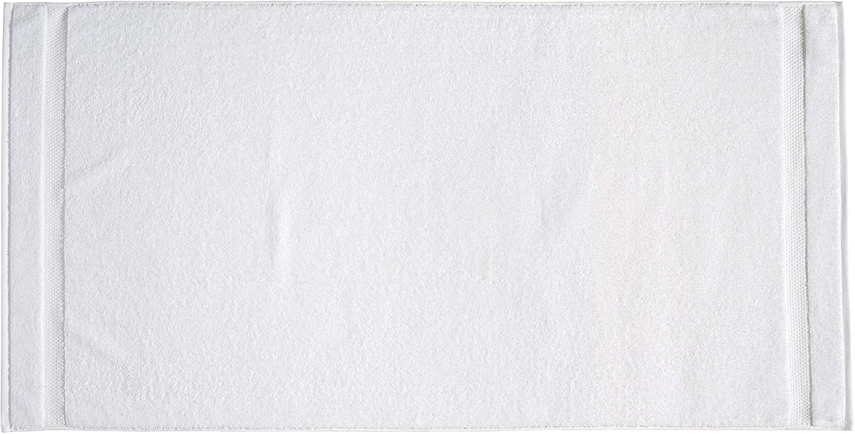 Amazon Basics 6-Pack Bath Towels, 100% Ring Spun Cotton, 600 GSM, Lightweight and Highly Absorbent, Quick Drying, Hotel Quality, 27 x 54 inches, White