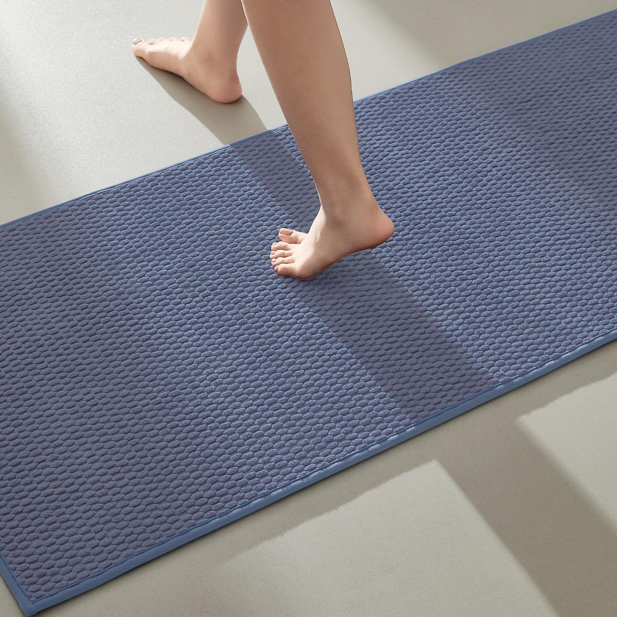 TYUU Bathroom Rugs Non Slip Washable, Super Absorbent Thin Bath Mat Small Quick Dry Low Pile Bathroom Rug, Dark Grey 16"x24"