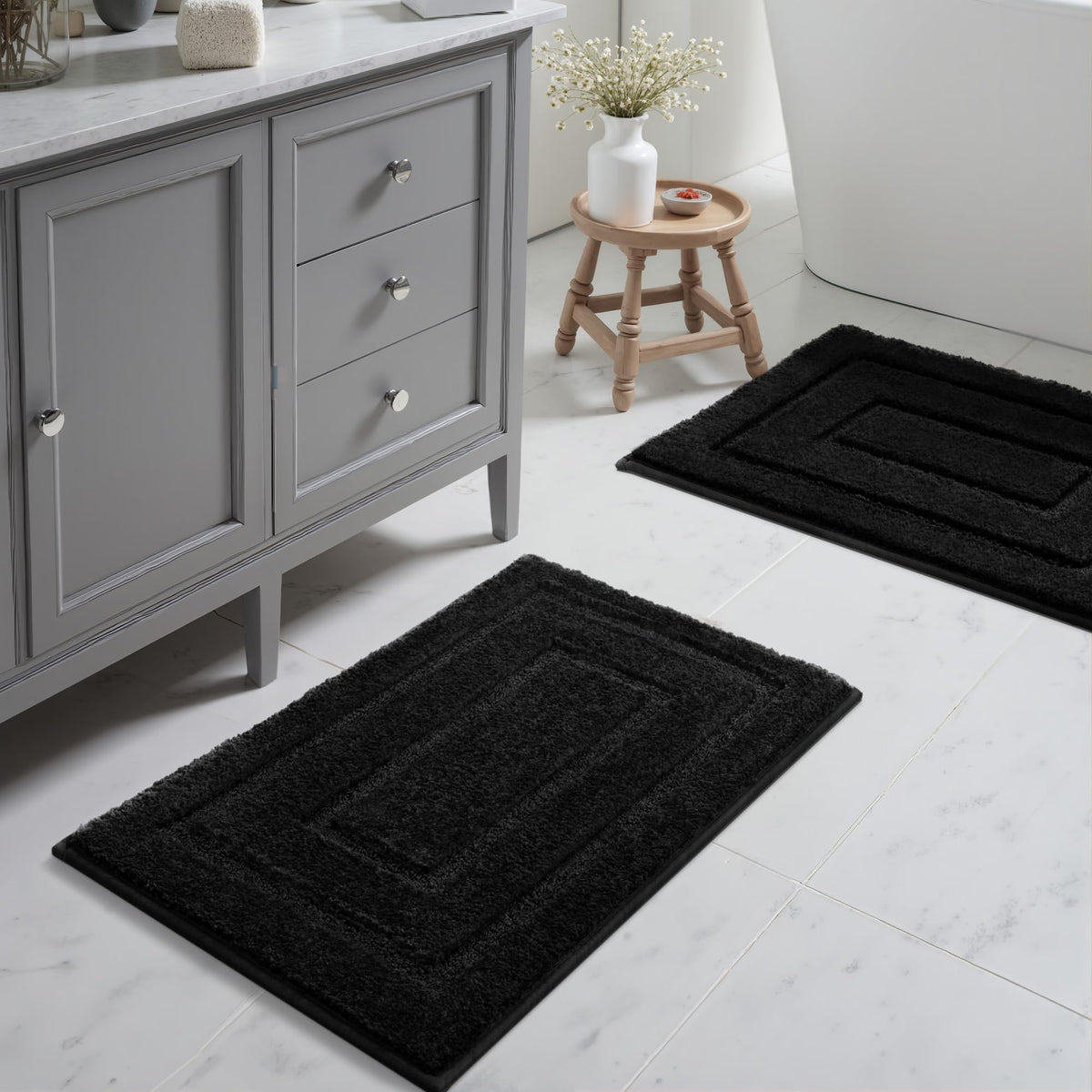 GRANNY SAYS Gray Bathroom Rug 20" x 30", Non-Slip Microfiber Bath Mat