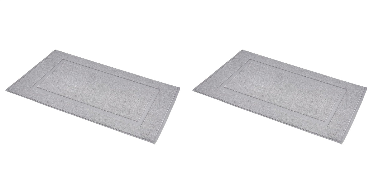 Amazon Basics Non-Slip Cotton Bath Mat, 100% Cotton Absorbent, Machine Washable, 31" L x 20" W, Bright White