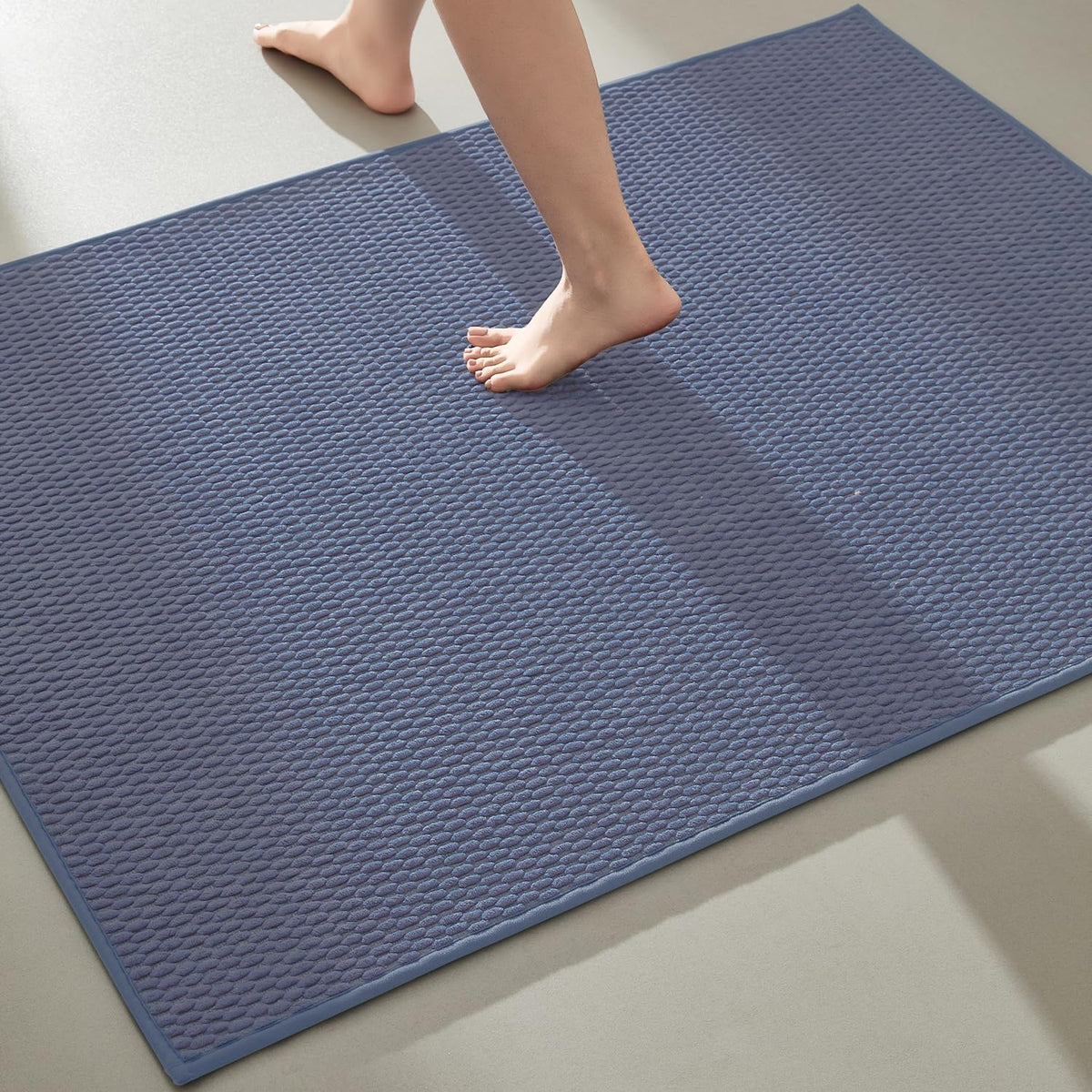 TYUU Bathroom Rugs Non Slip Washable, Super Absorbent Thin Bath Mat Small Quick Dry Low Pile Bathroom Rug, Dark Grey 16"x24"