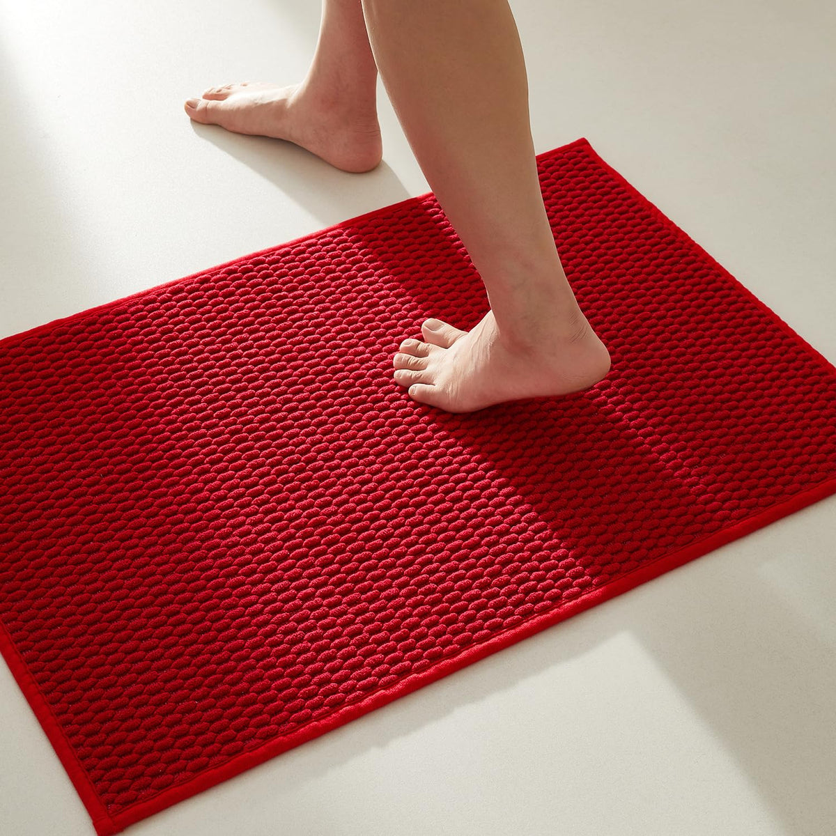 TYUU Bathroom Rugs Non Slip Washable, Super Absorbent Thin Bath Mat Small Quick Dry Low Pile Bathroom Rug, Dark Grey 16"x24"