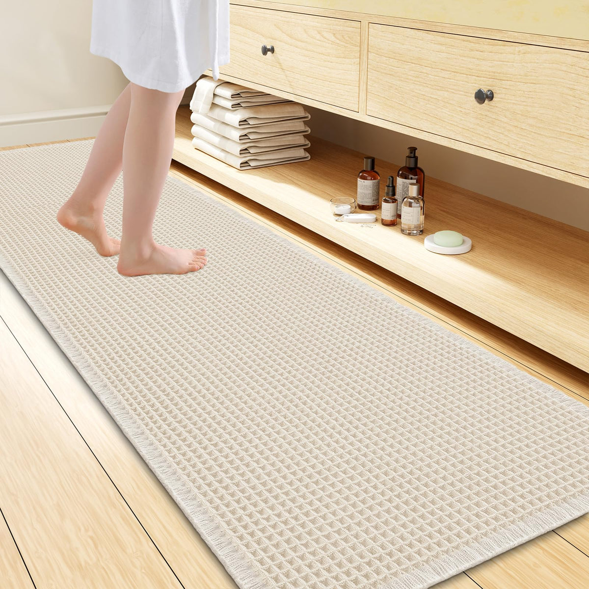 Smiry Waffle Bath Mat 30X20, Extra Soft Absorbent Bathroom Rugs, Brown